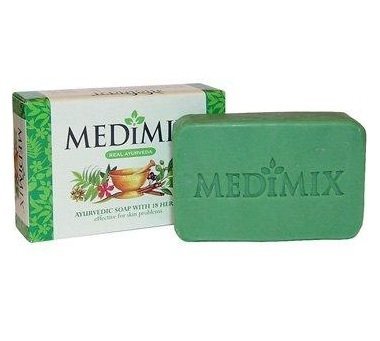 Medimix Ayurvedic Soap With 18 Herbs Pimple Acme Cure Skin Problems 75Gm